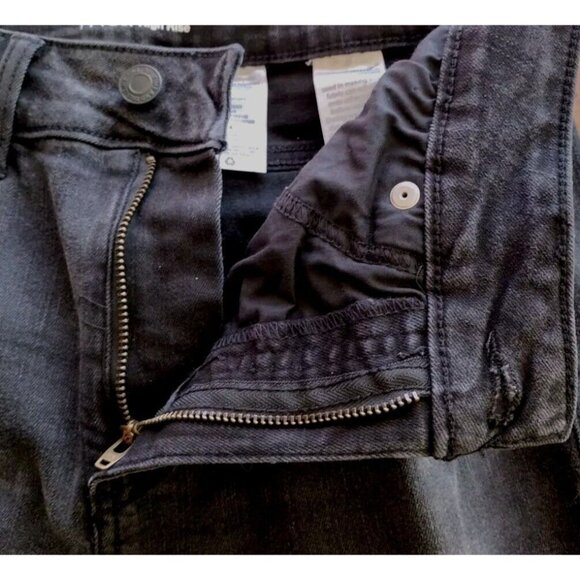 Time And Tru Jeans 4 High Rise Distressed Cropped Stretch Black Raw Cuff - Picture 10 of 10